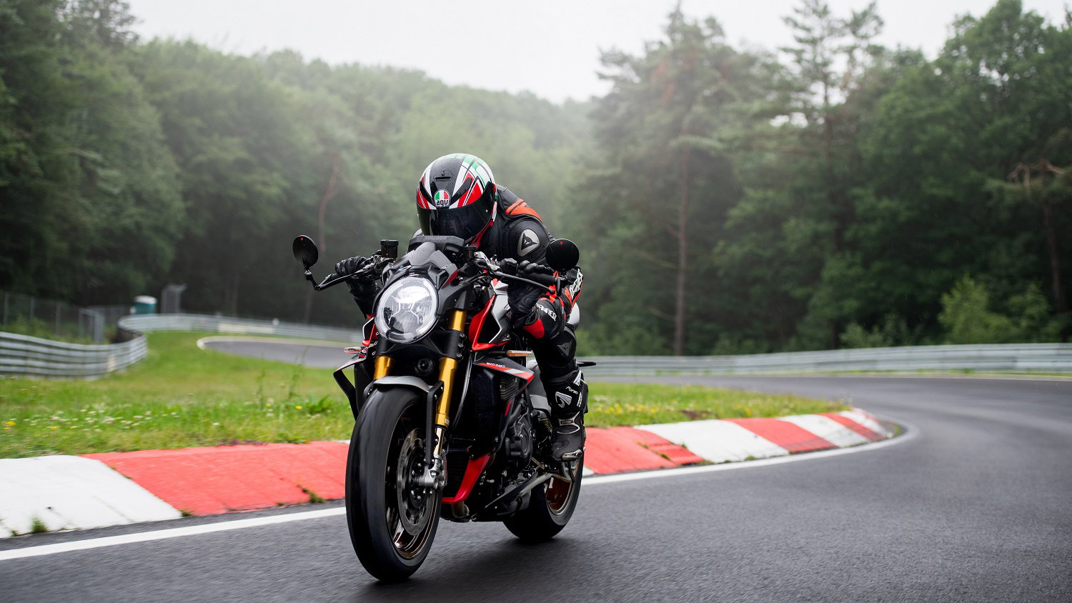 BRUTALE 1000 NURBURGRING on track at the Nürburgring 